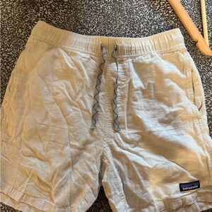 Patagonia Men's baggies natural Tan Shorts